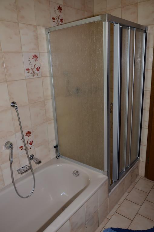 Ferienwohnung Klosterberg Lehmen Phòng bức ảnh